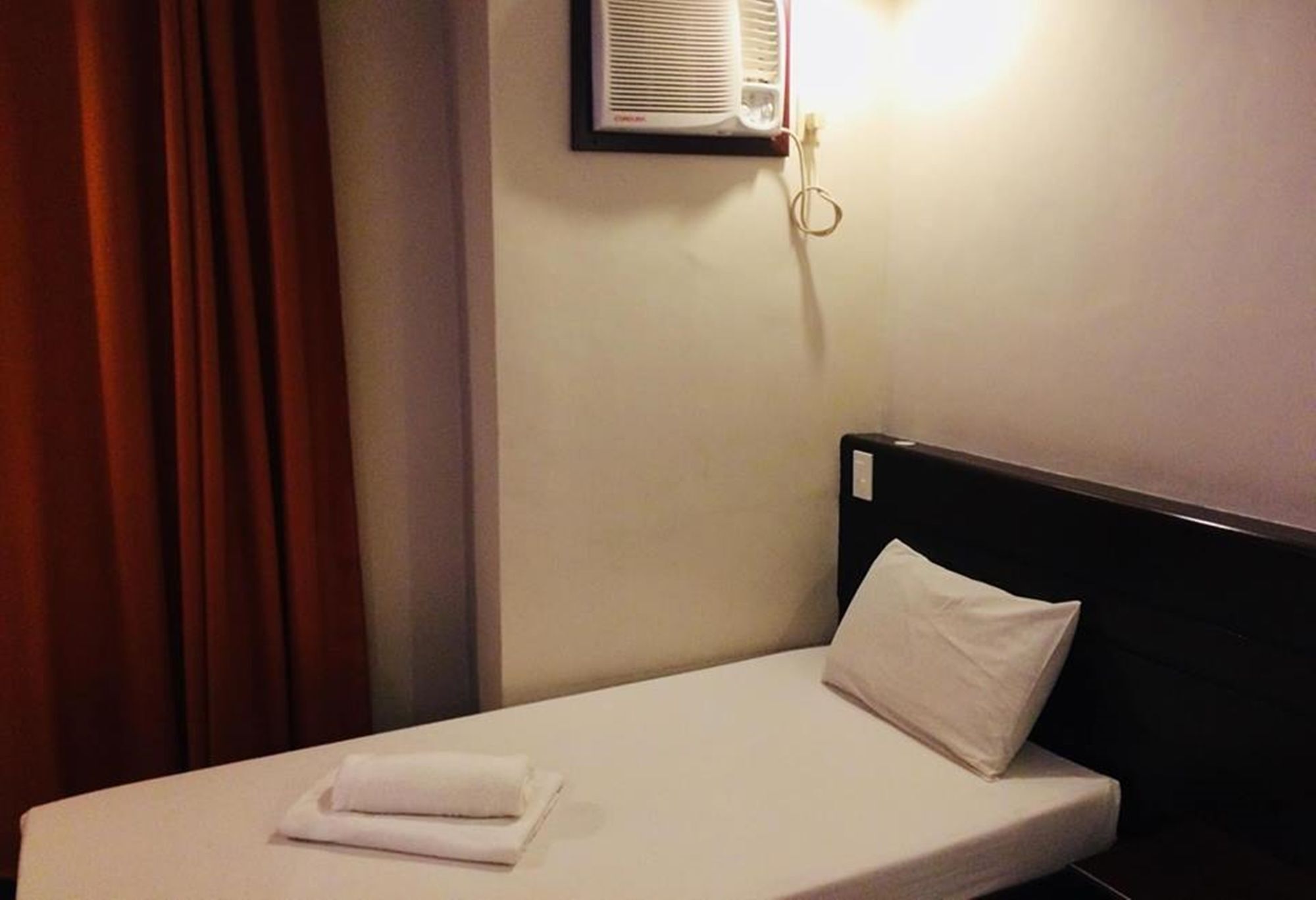 Reddoorz Near Victoria Mall Davao Ngoại thất bức ảnh