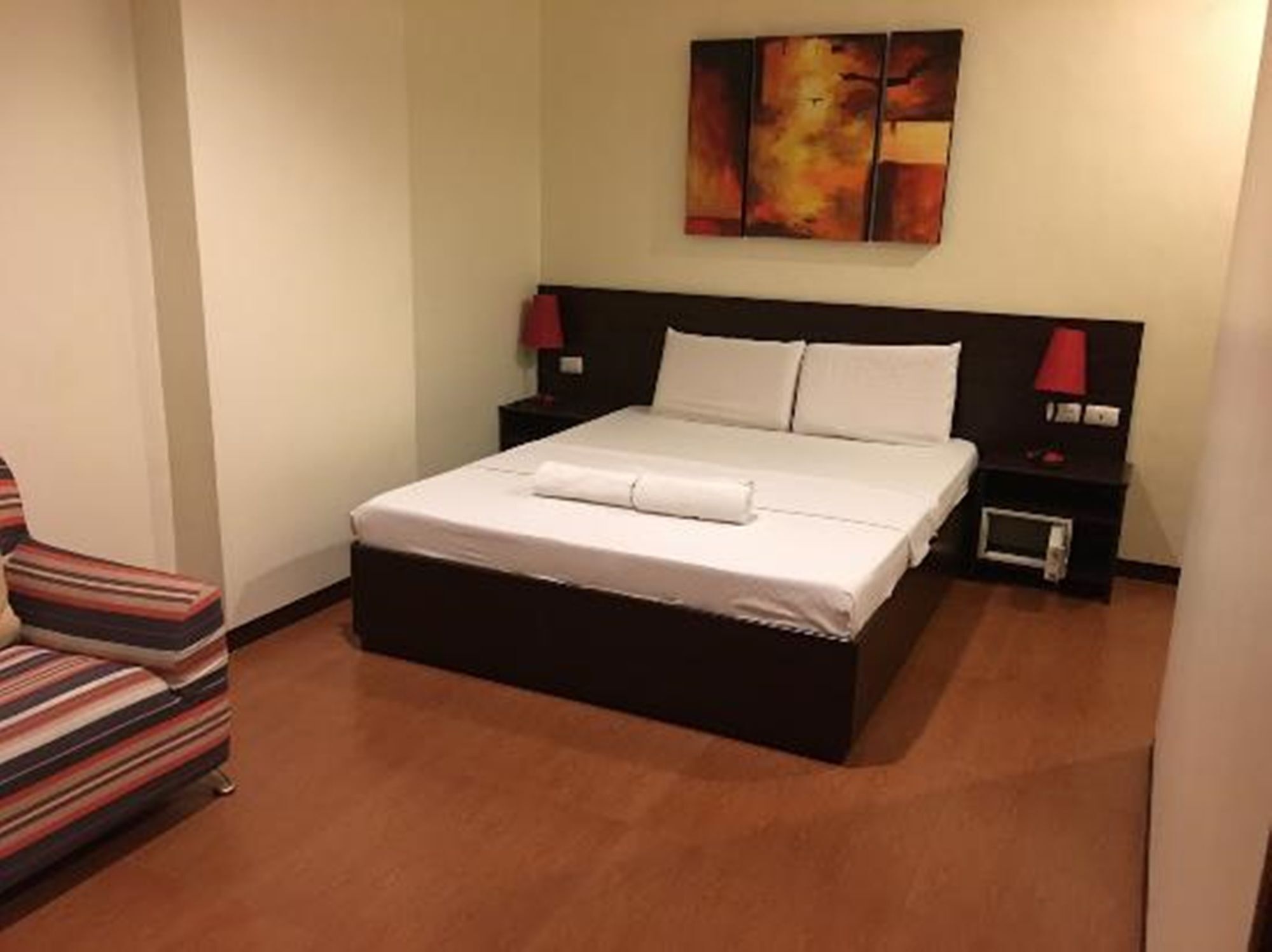 Reddoorz Near Victoria Mall Davao Ngoại thất bức ảnh
