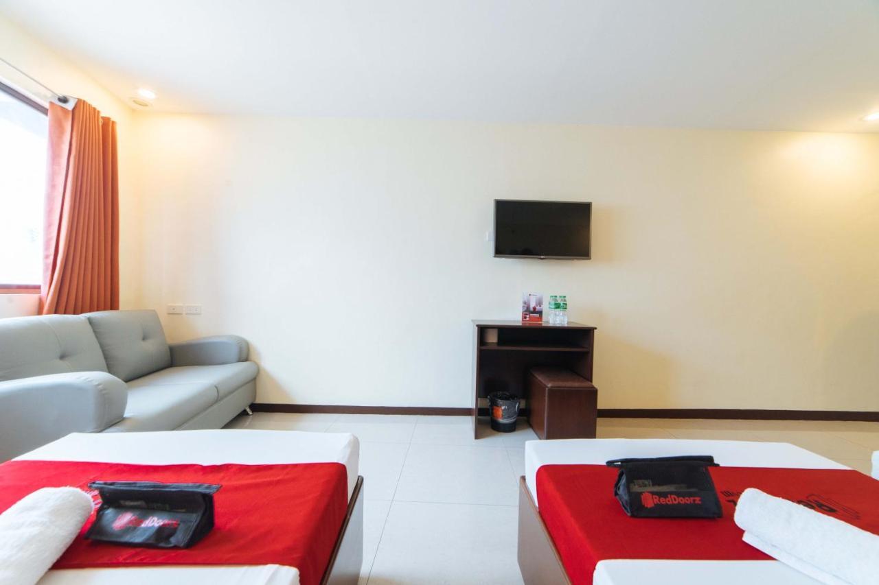 Reddoorz Near Victoria Mall Davao Ngoại thất bức ảnh